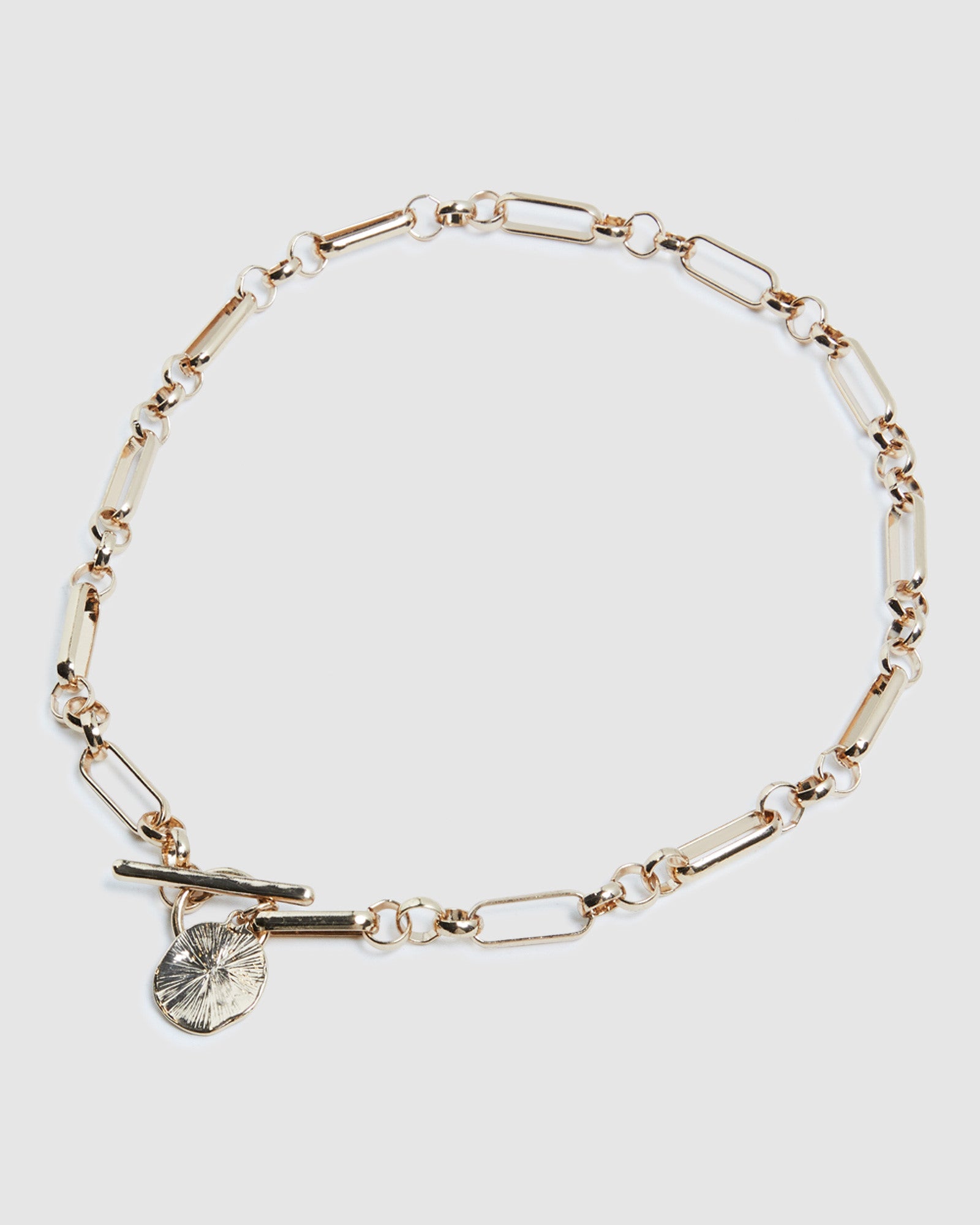 Premium Cecile Chunky Coin Choker in Gold - Upgrade Your Look