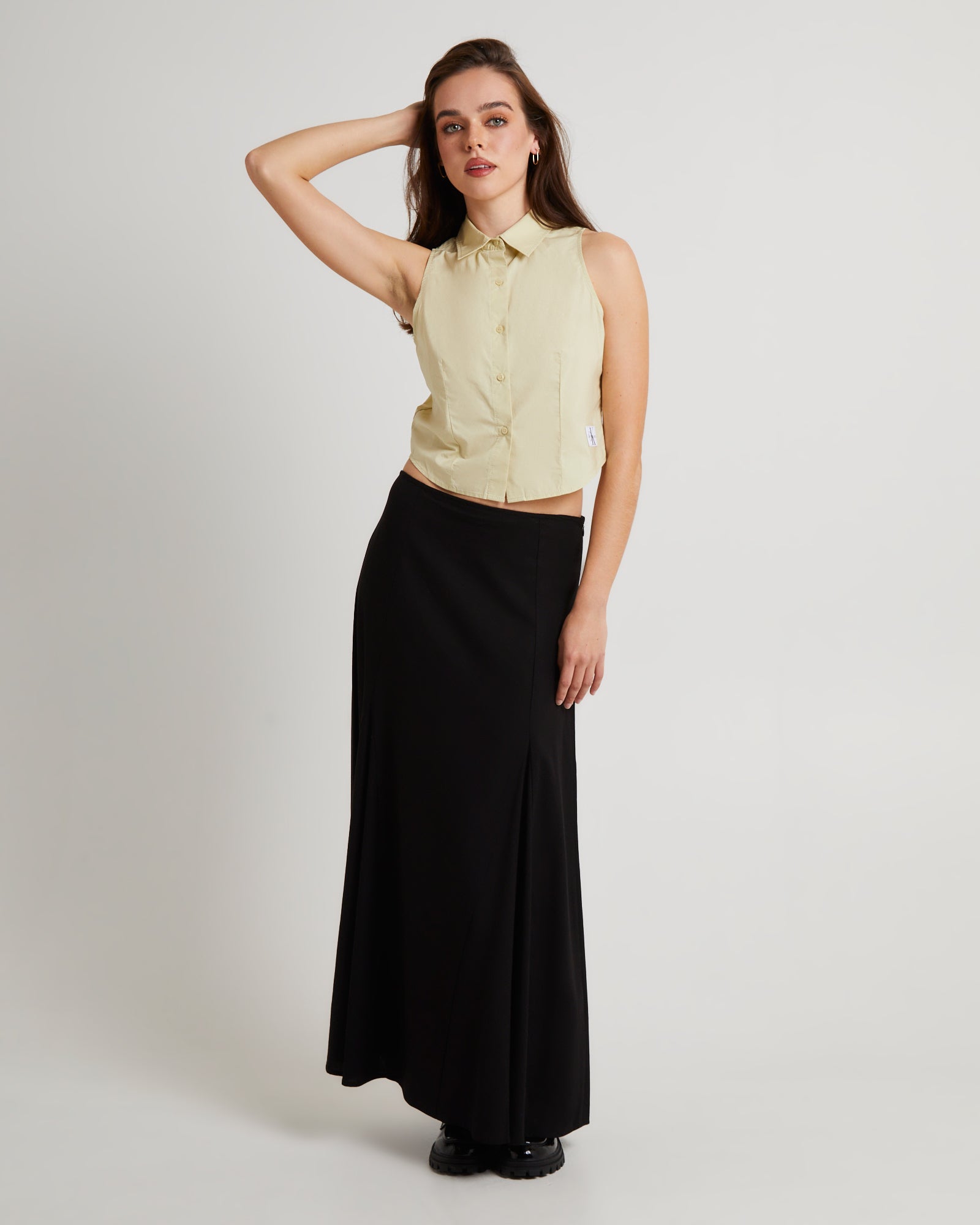 Premium Cotton Poplin Sleeveless Shirt