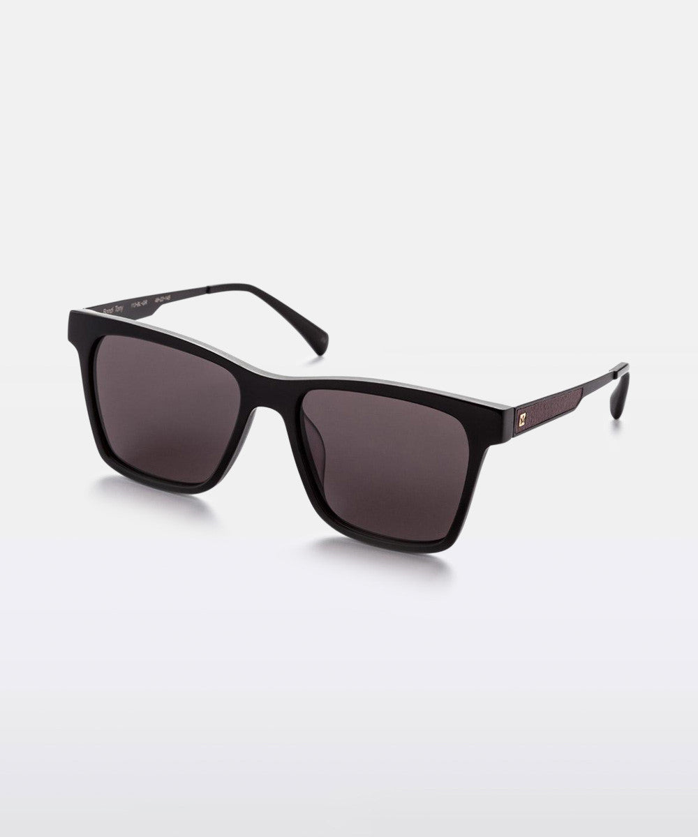 Premium Bondi Tony Sunglasses in Black/Burgundy