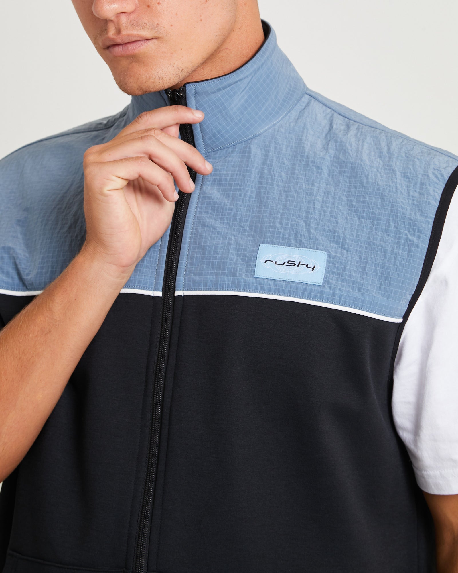 Premium Tekkers Unisex Fleece Vest in Coal